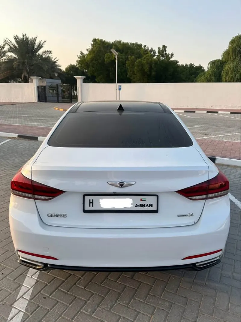 2015 Genesis G80 in Dubai
