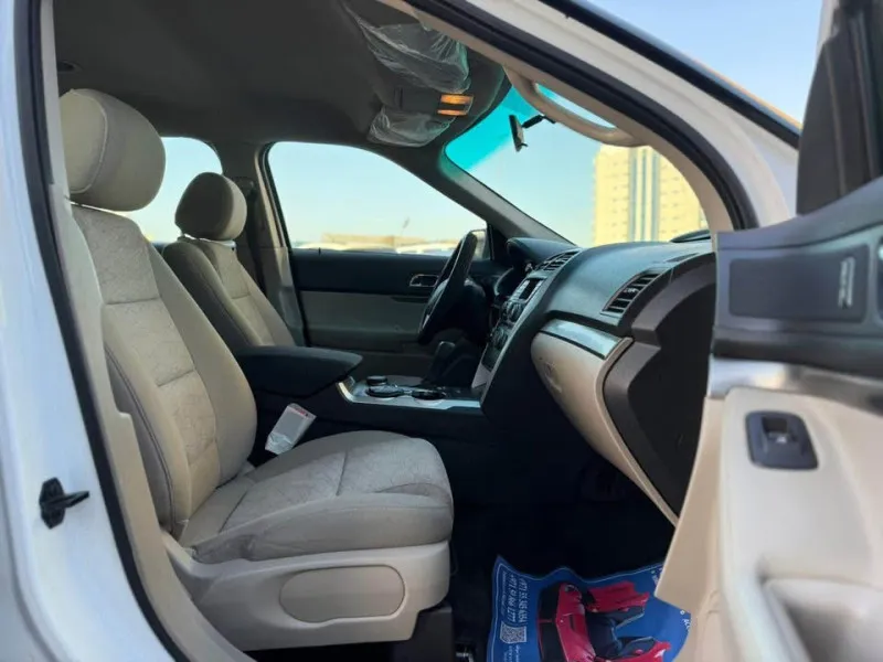 2015 فورد اكسبلورر in Dubai
