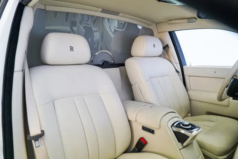 2014 Rolls Royce Phantom in Dubai