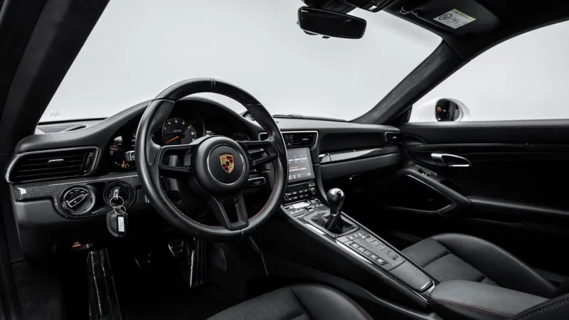 2018 Porsche 911 Carrera in Dubai