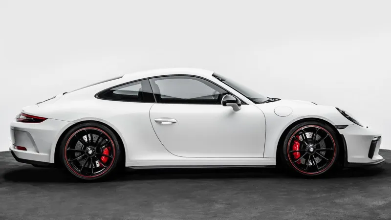 2018 Porsche 911 Carrera in Dubai