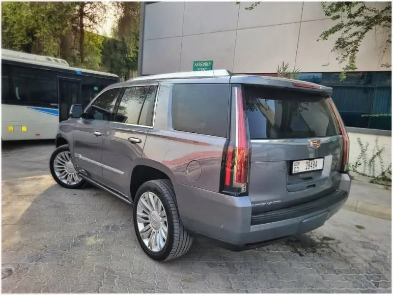 2020 كاديلاك اسكاليد in Dubai