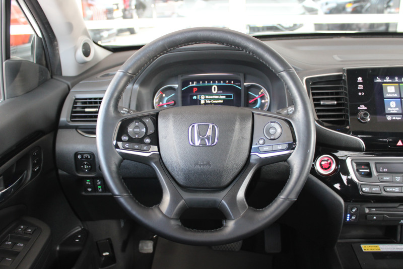 2021 Honda Pilot in dubai