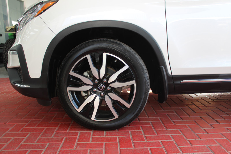 2021 Honda Pilot in dubai