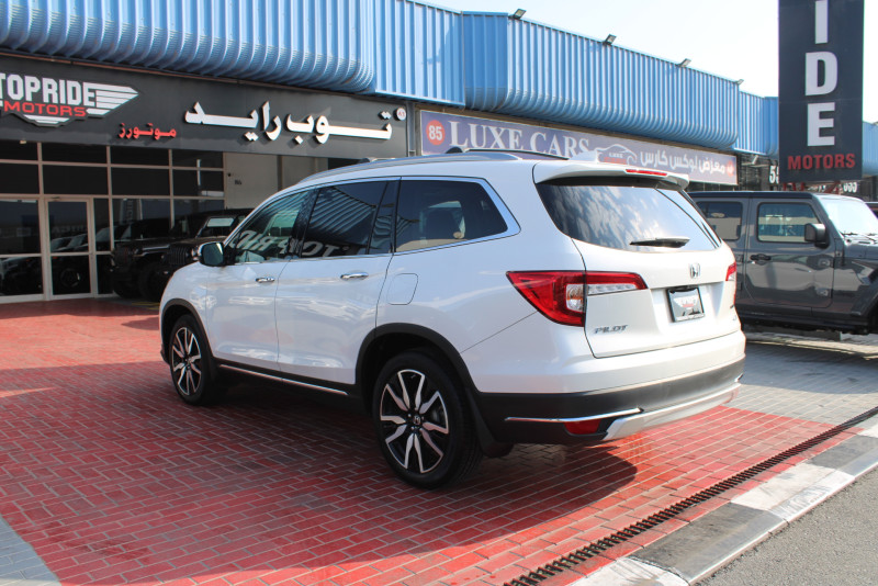 2021 Honda Pilot in dubai