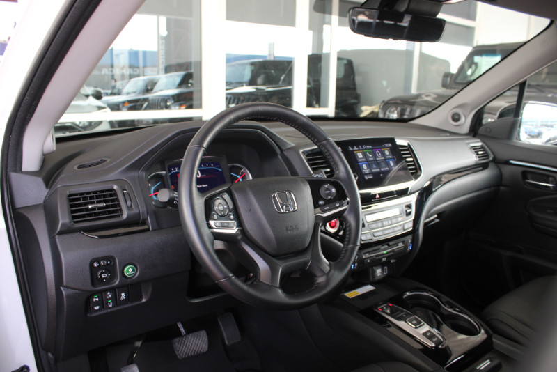 2021 Honda Pilot in dubai