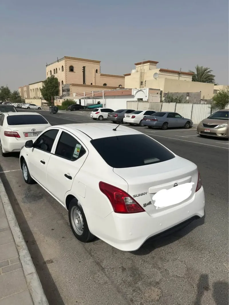 2018 Nissan Sunny in Dubai