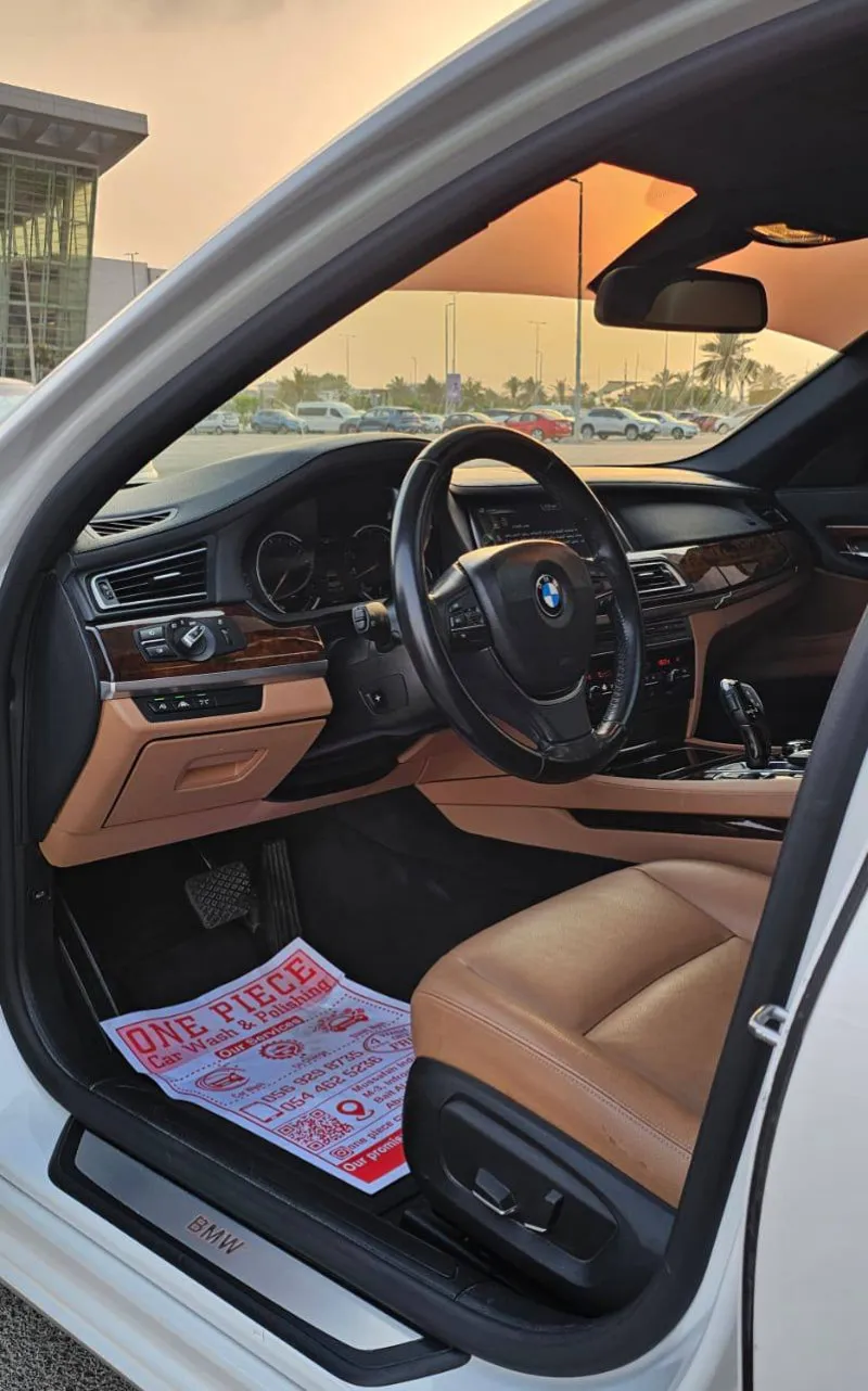 2014 BMW 7-Series in Dubai