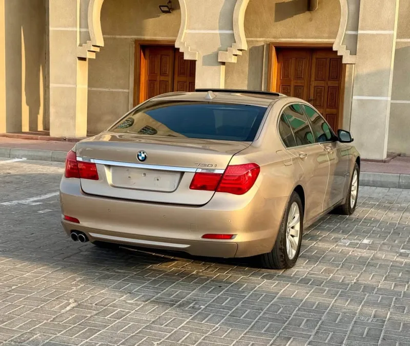 2010 بي أم دابليو الفئة - 7 in Dubai