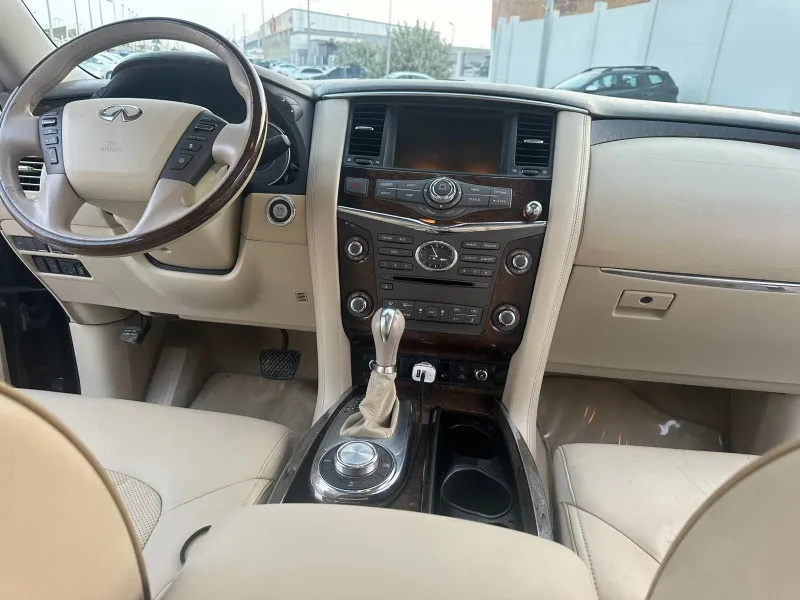 2011 Infiniti QX56 in Dubai