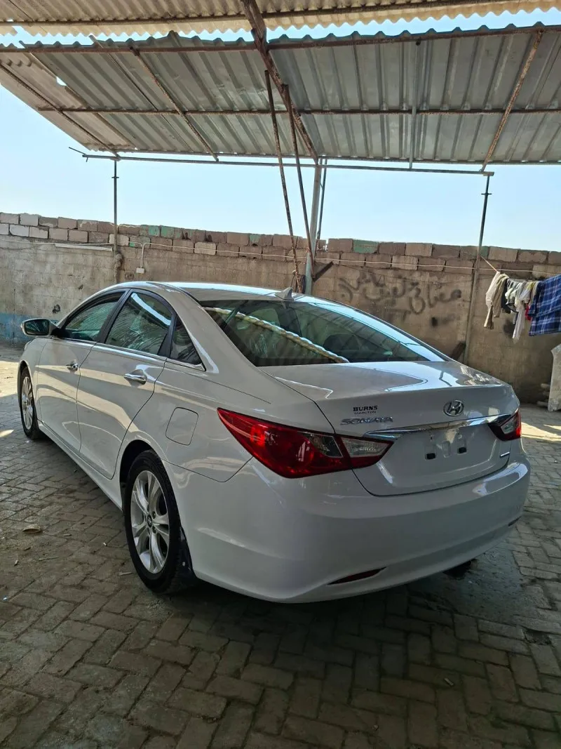 2011 Hyundai Sonata in Dubai