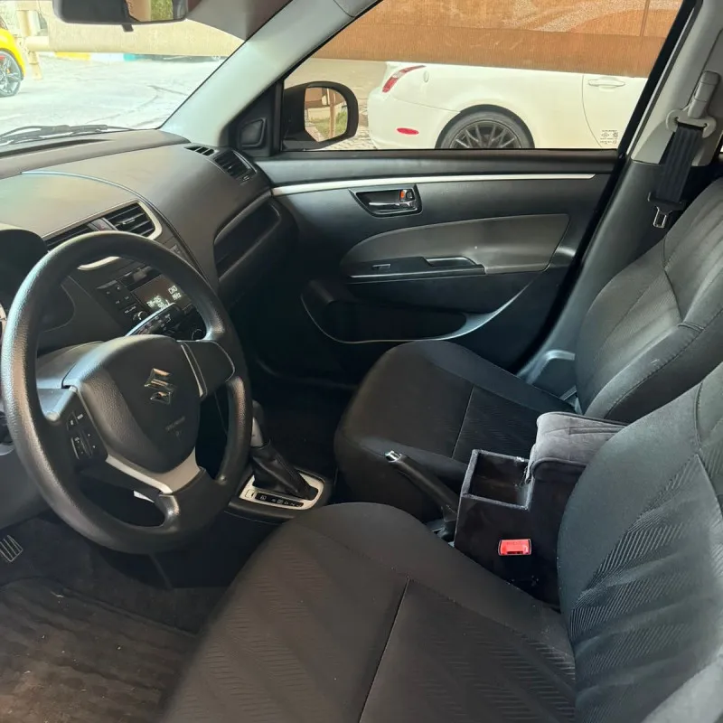 2015 Suzuki Swift in Dubai