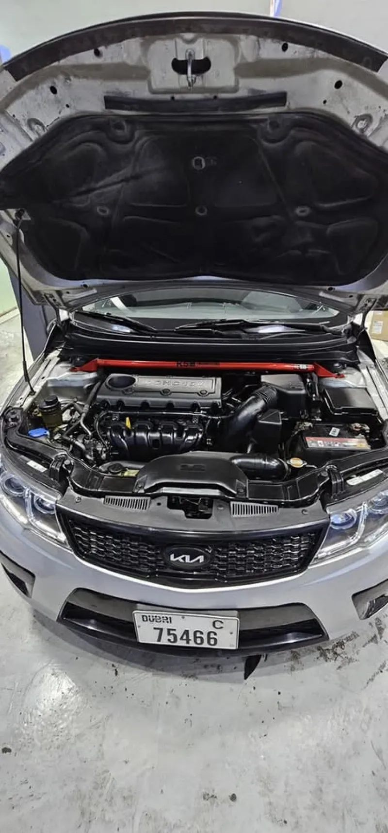 2012 Kia Koup in Dubai