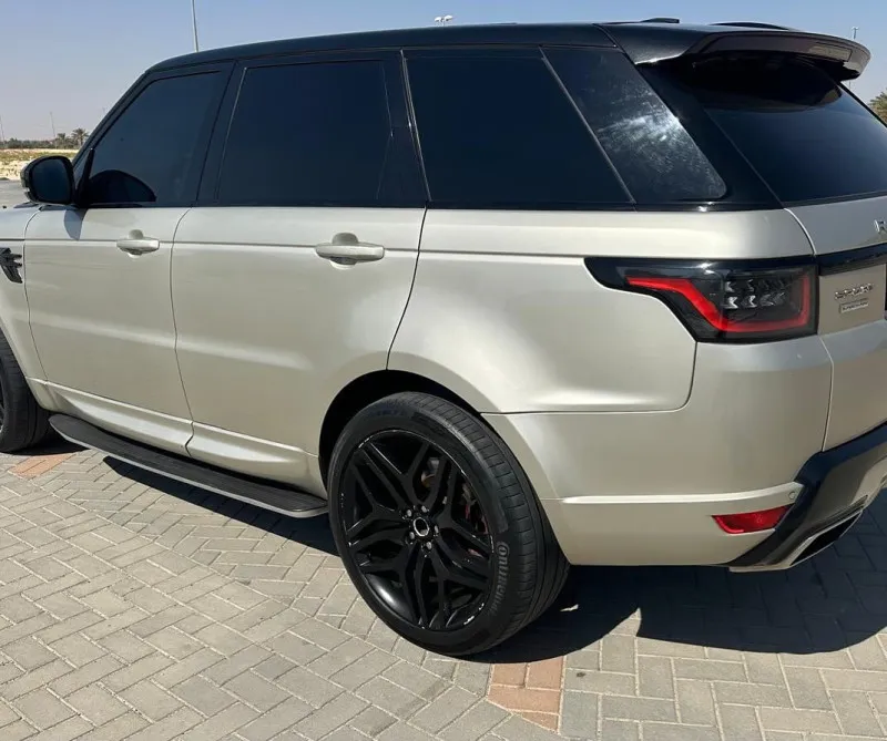 2014 Land Rover Range Rover Sport in Dubai