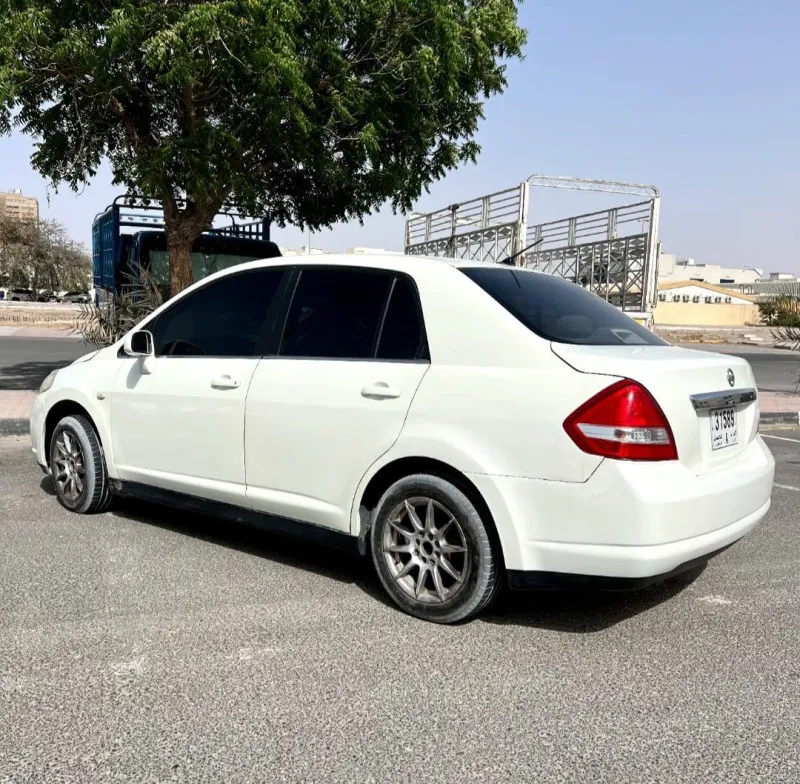 2009 Nissan Tiida in Dubai