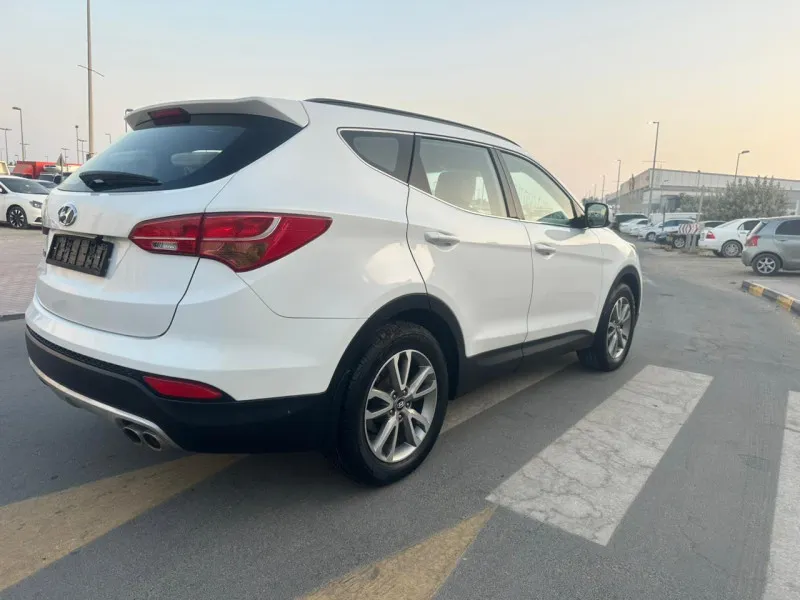 2014 Hyundai Santa Fe in Dubai
