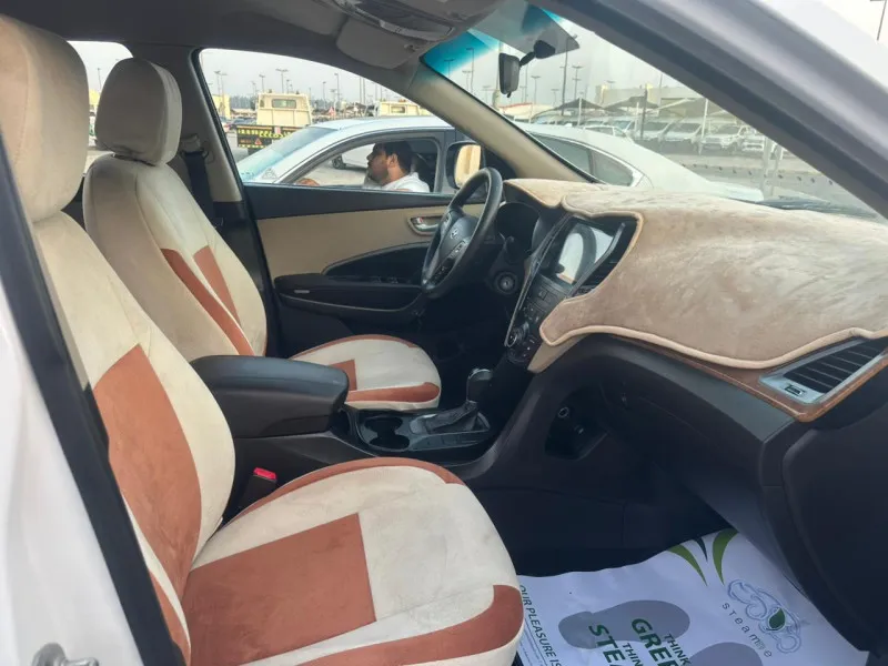 2014 Hyundai Santa Fe in Dubai