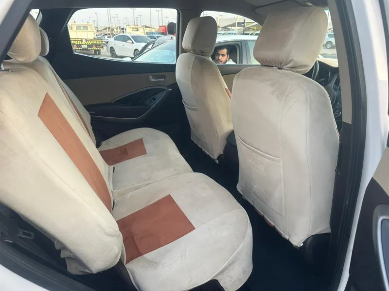 2014 Hyundai Santa Fe in Dubai