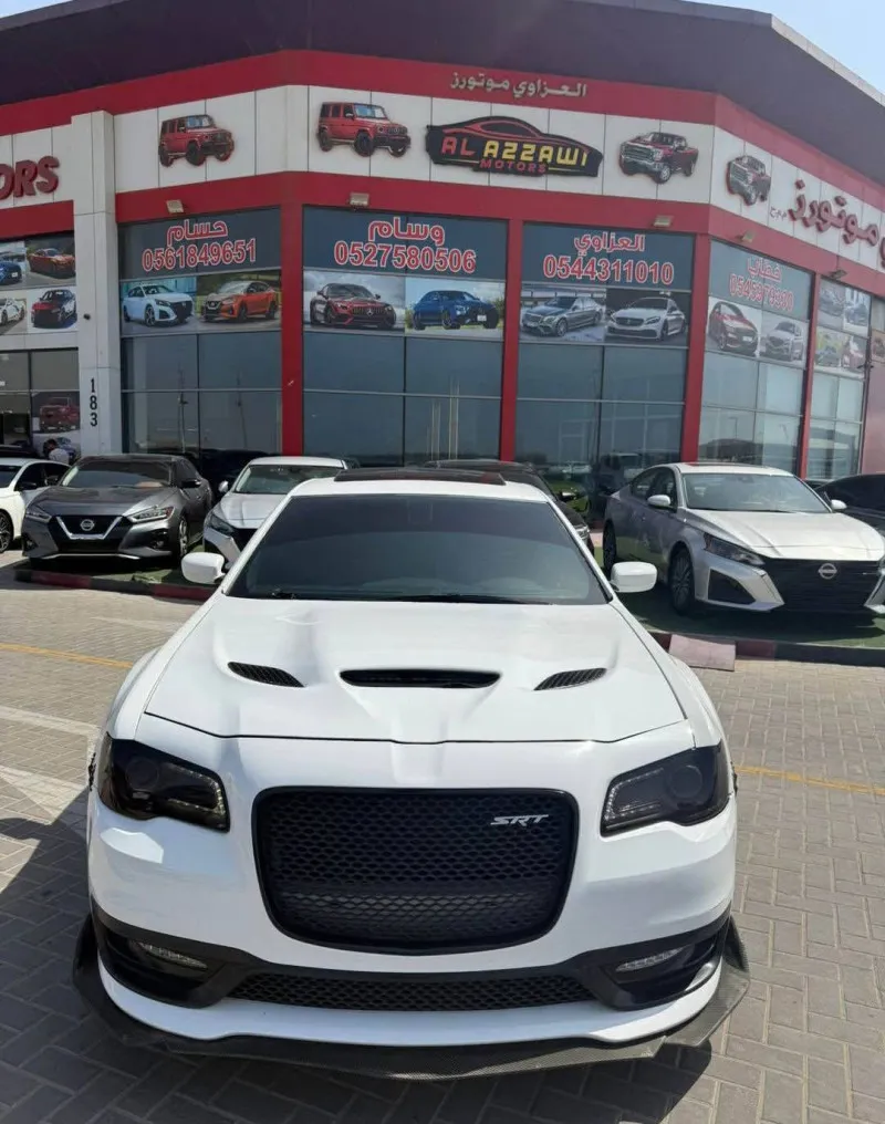 2015 كرايسلر ٣٠٠ in Dubai