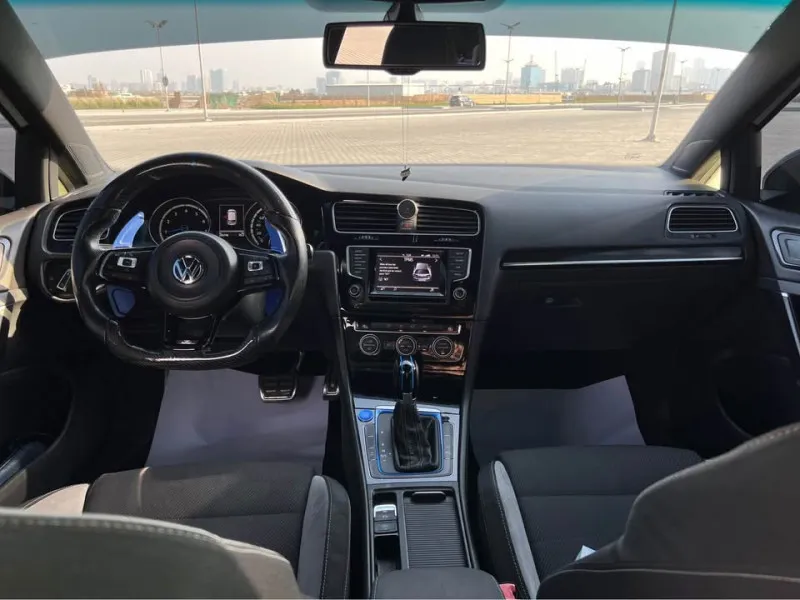 2015 Volkswagen Golf in Dubai