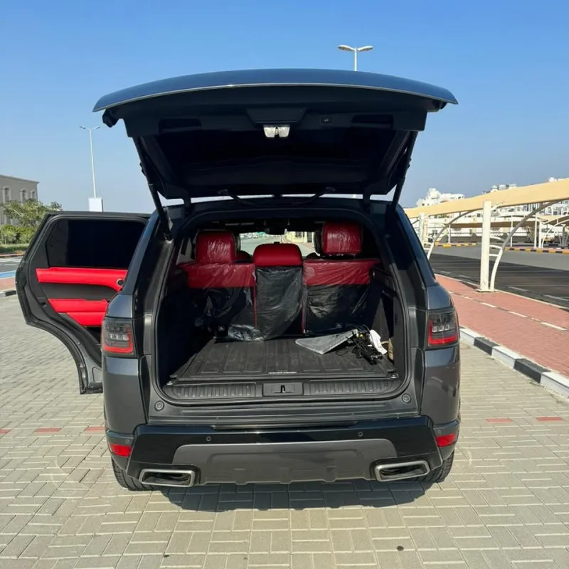 2018 لاند روفر رينج روفر سبورت in Dubai