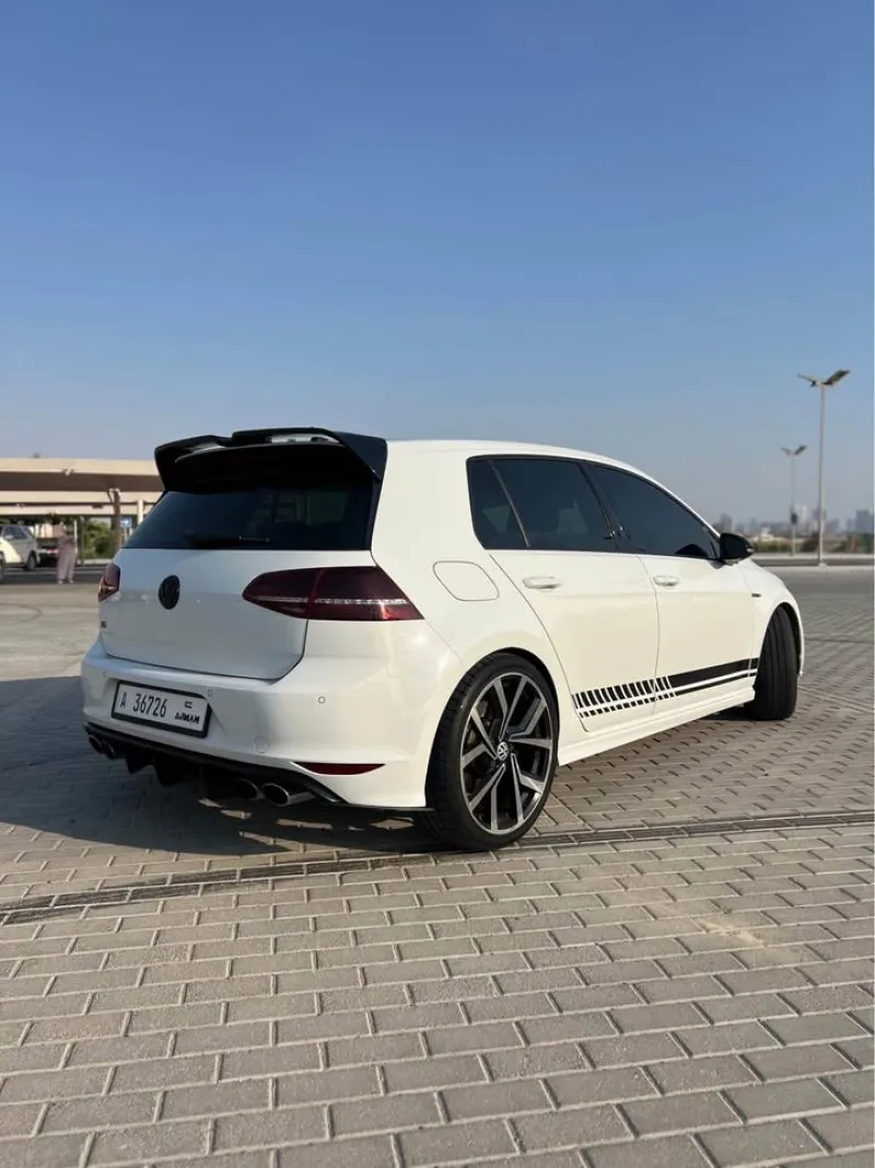 2015 Volkswagen Golf in Dubai