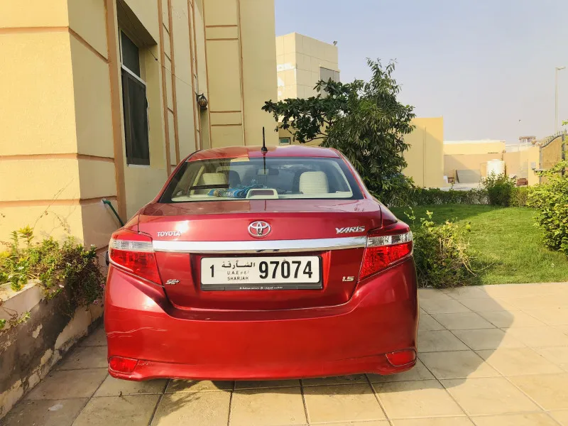 2017 تويوتا ياريس in Dubai