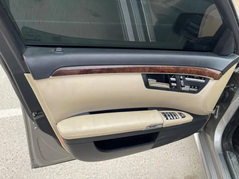 2007 Mercedes-Benz S-Class in Dubai