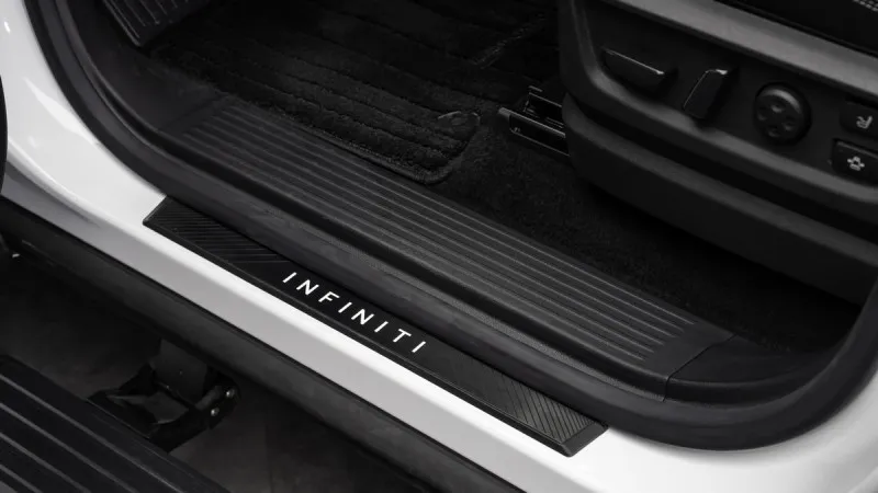 2025 Infiniti QX80 in Dubai