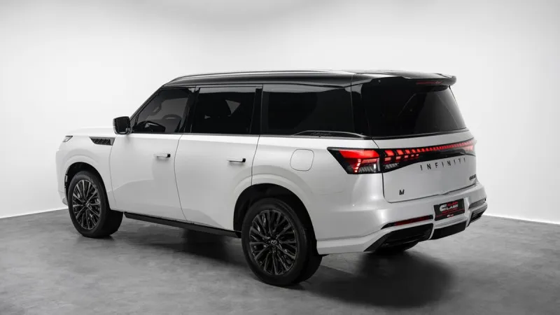 2025 Infiniti QX80 in Dubai