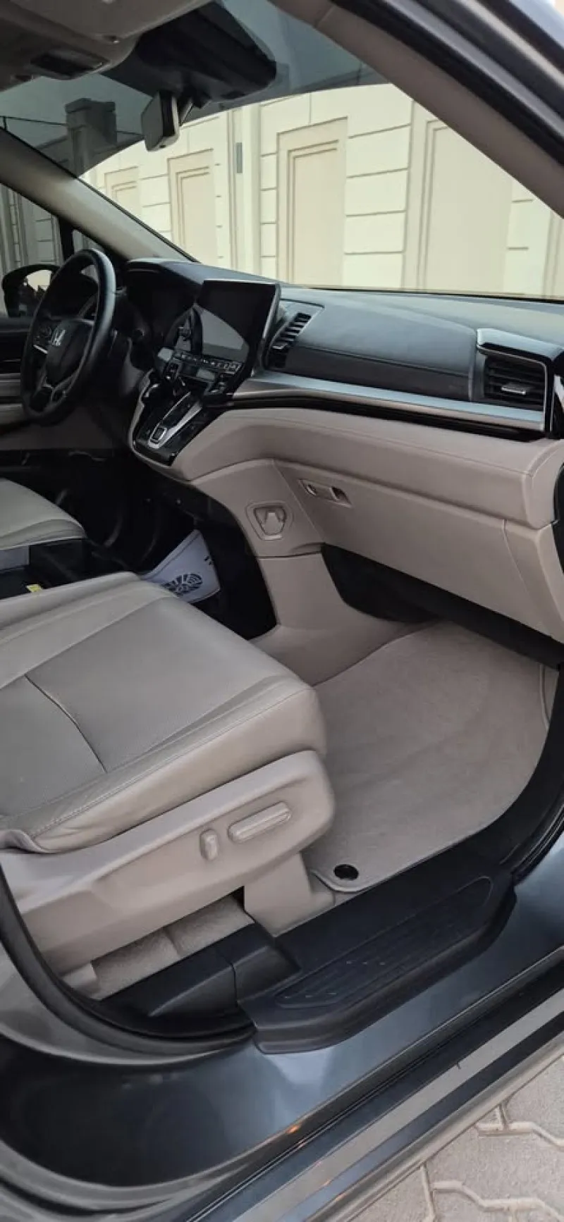 2019 Honda Odyssey in Dubai