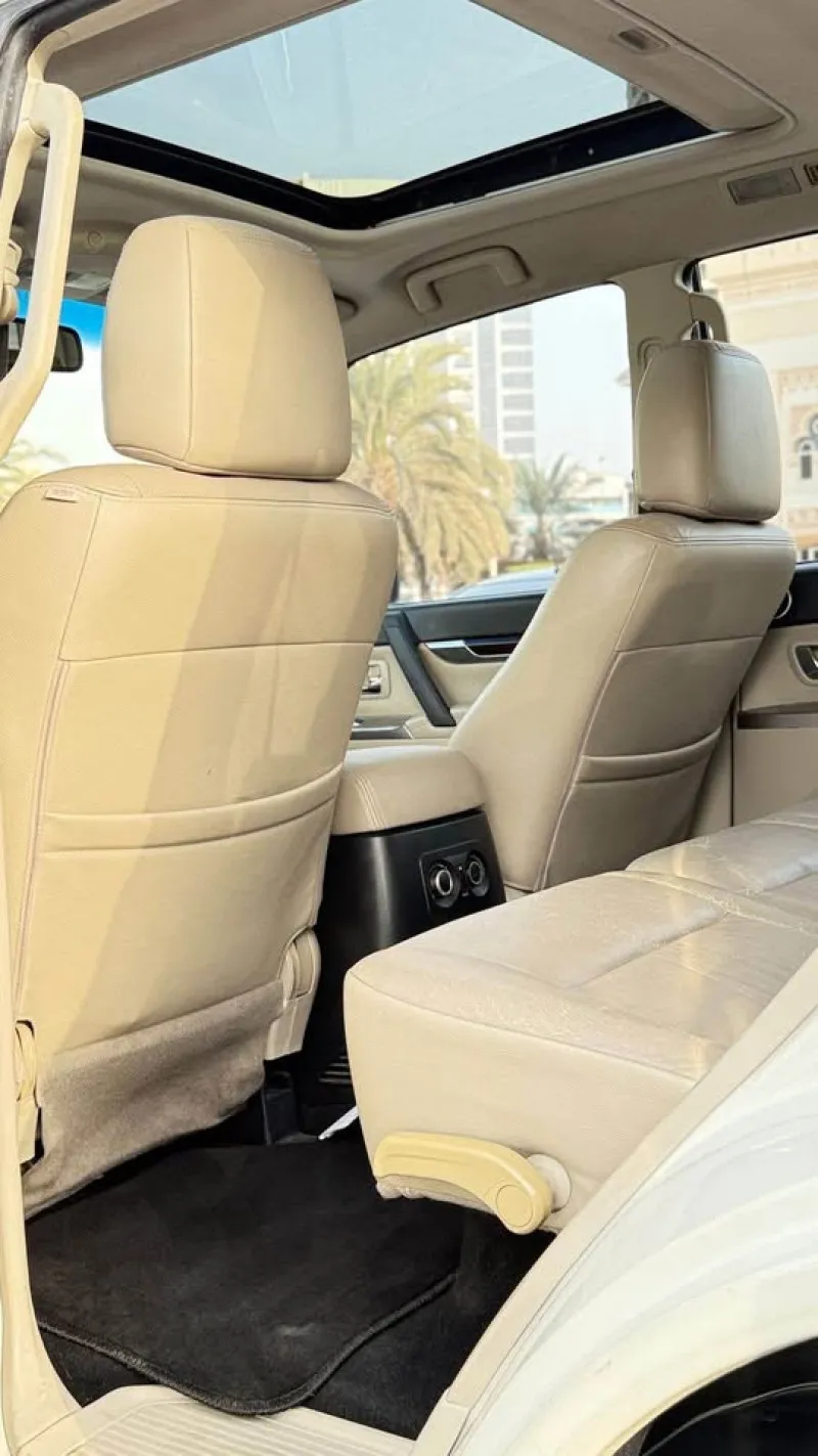 2012 Mitsubishi Pajero in Dubai