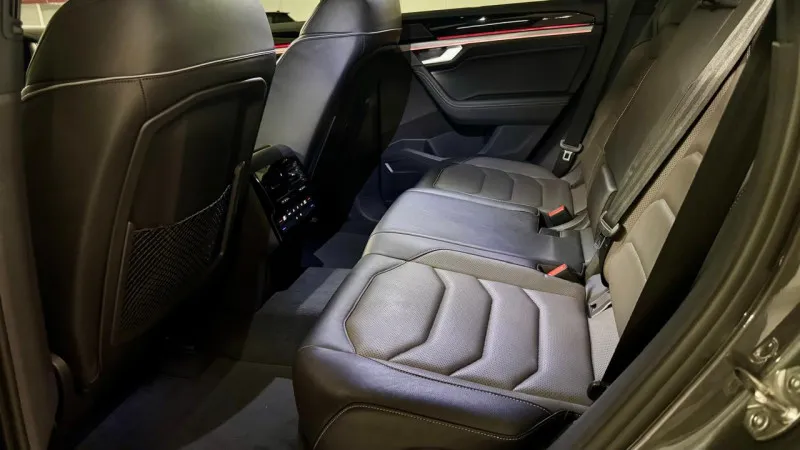 2022 Volkswagen Touareg in Dubai
