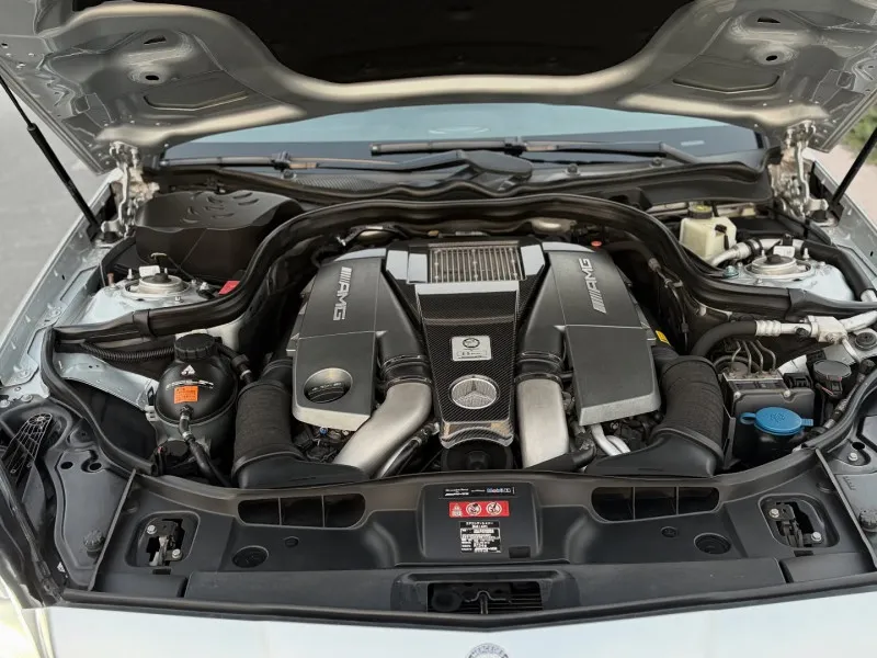 2011 Mercedes-Benz CLS in Dubai