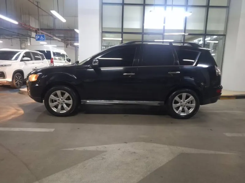 2011 Mitsubishi Outlander in Dubai