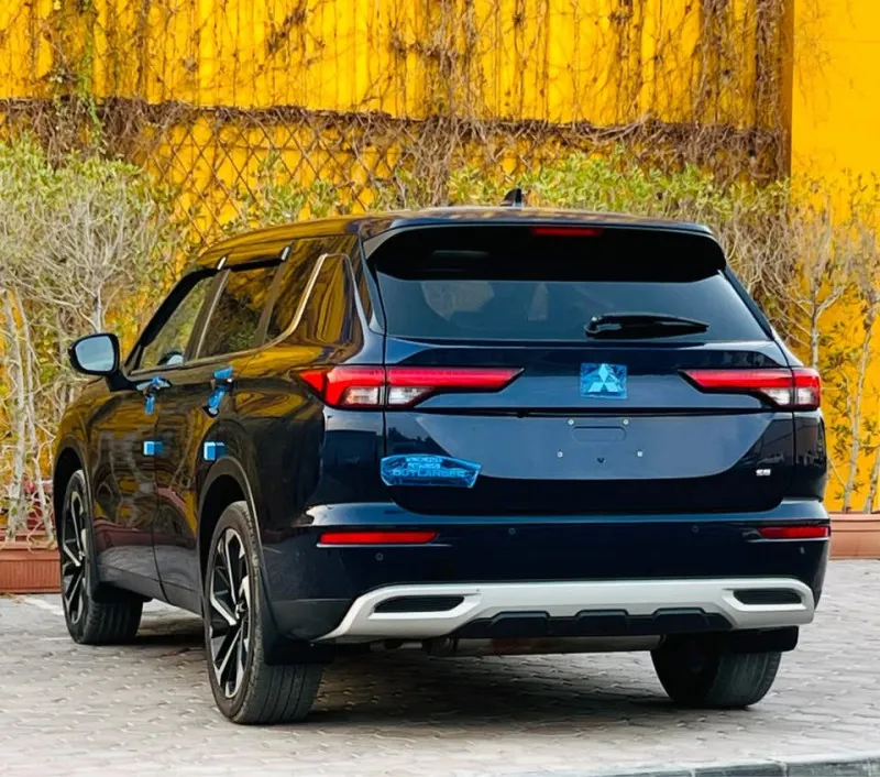 2022 Mitsubishi Outlander in Dubai