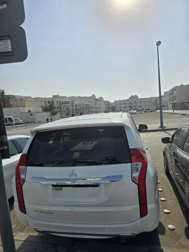 2019 Mitsubishi Montero in Dubai
