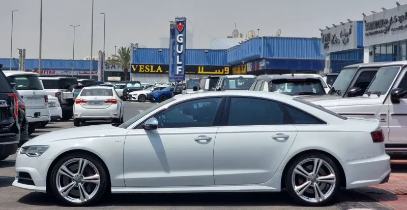 2016 Audi S6 in Dubai