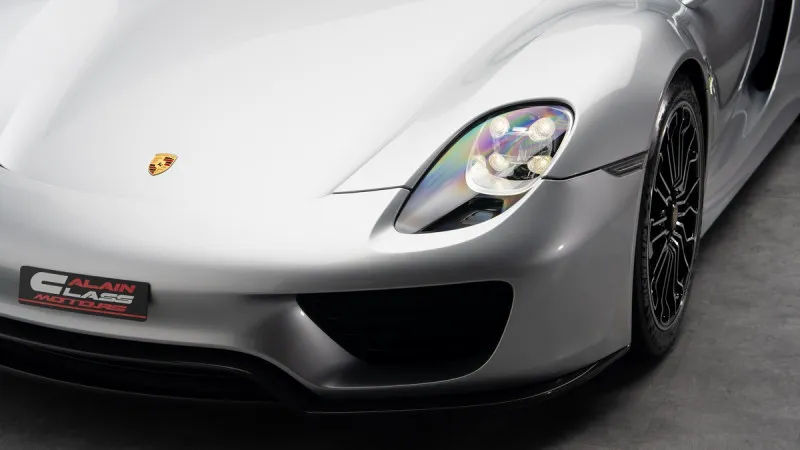 2015 Porsche 918 Spyder in Dubai