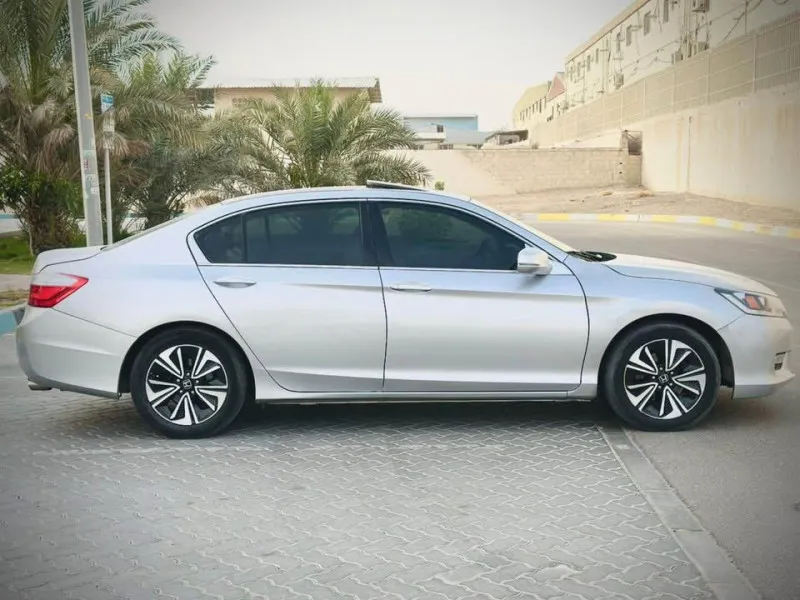 2013 Honda Accord in Dubai
