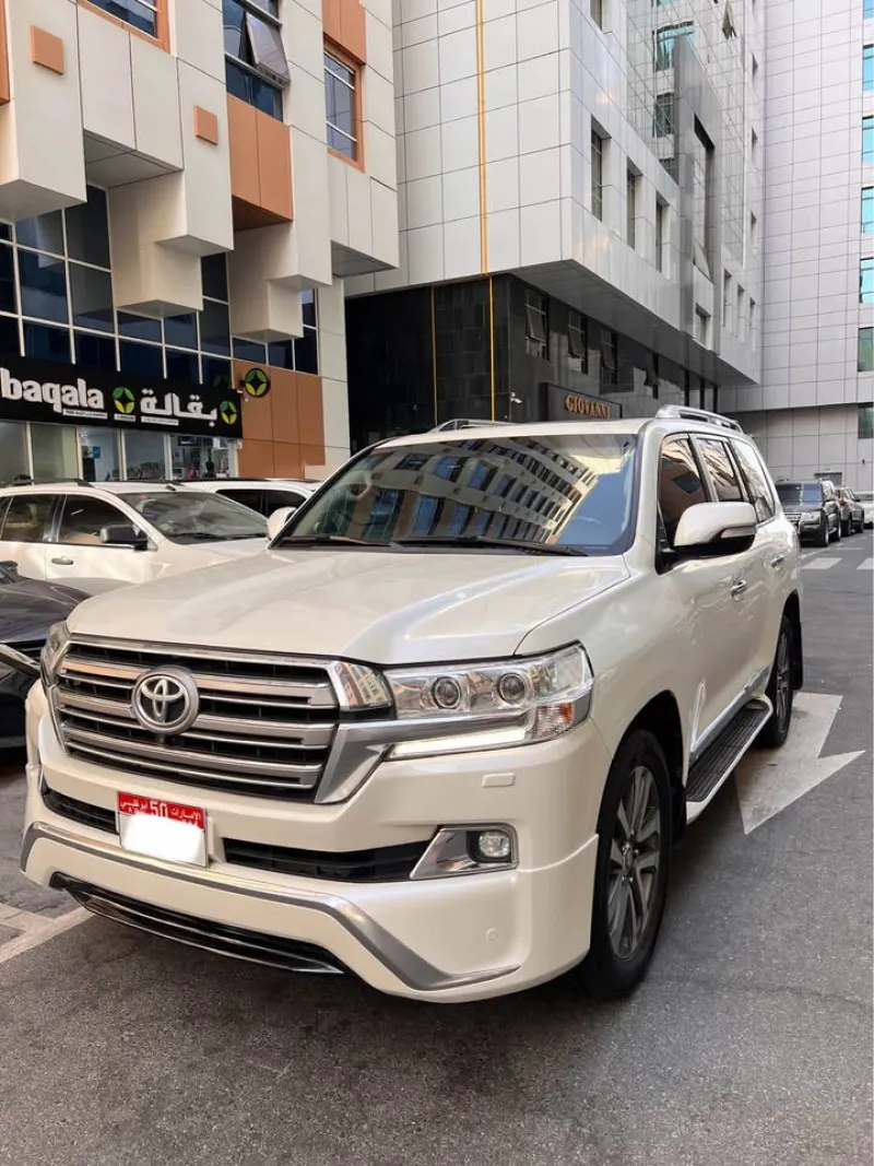 2016 Toyota Land Cruiser in Dubai