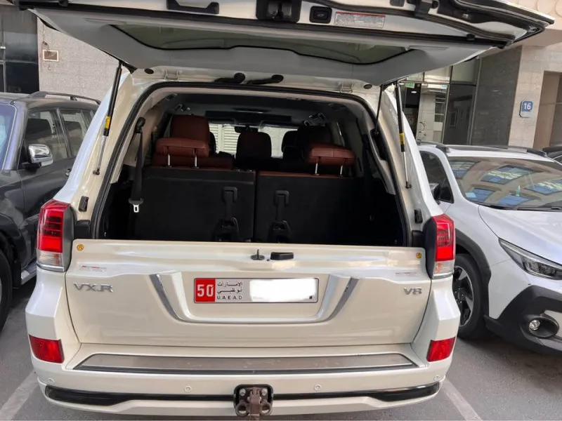 2016 Toyota Land Cruiser in Dubai