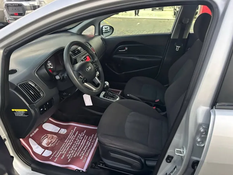 2017 Kia Rio in Dubai