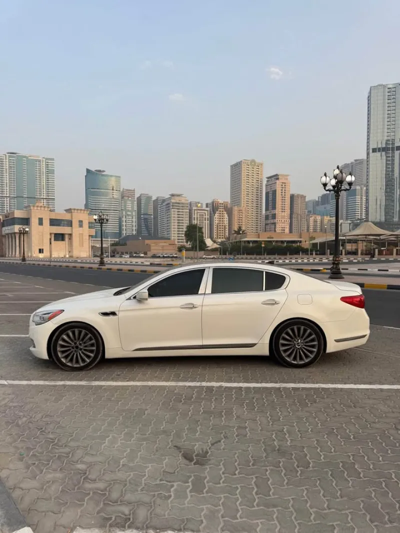 2015 Kia K9 in Dubai