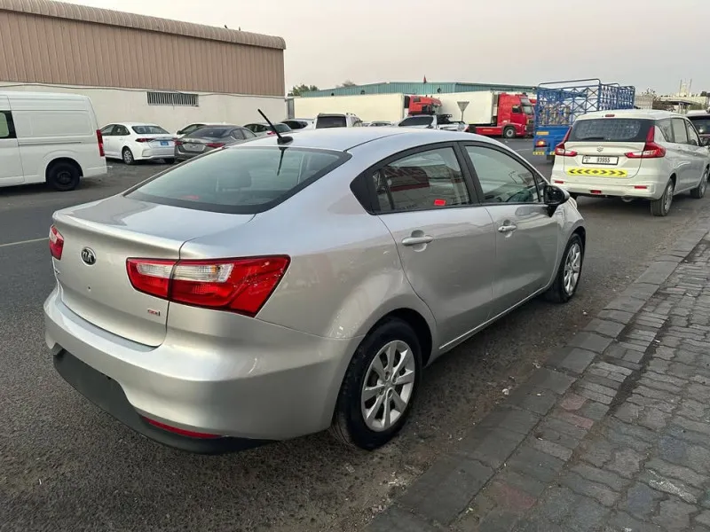 2017 Kia Rio in Dubai