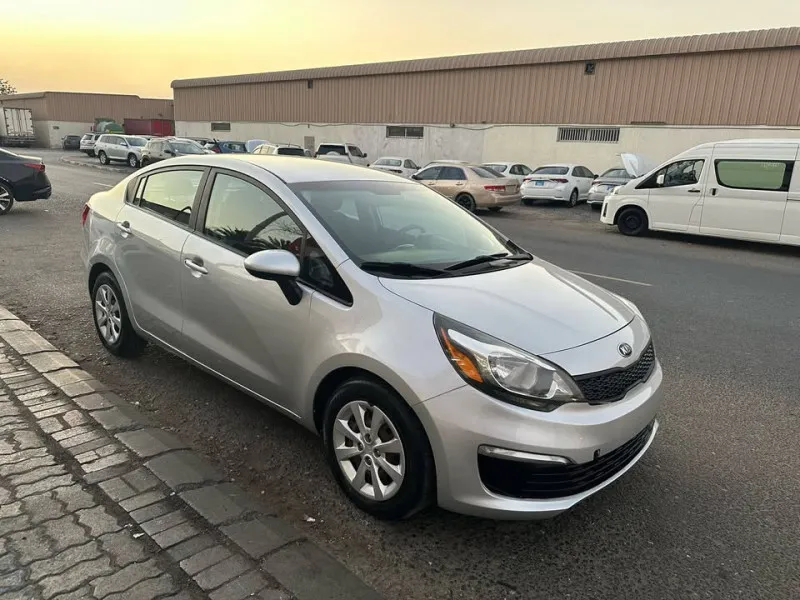 2017 Kia Rio in Dubai