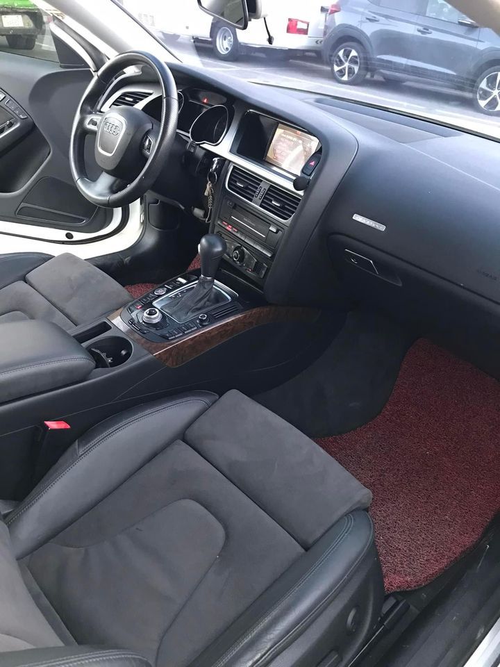 2011 Audi A7 in Dubai