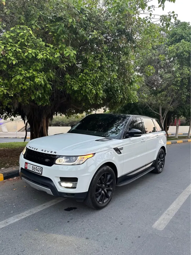 2016 Land Rover Range Rover Sport in Dubai