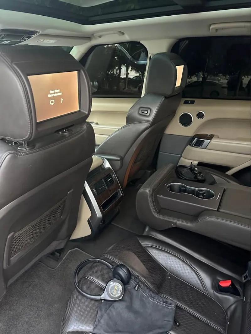 2016 Land Rover Range Rover Sport in Dubai