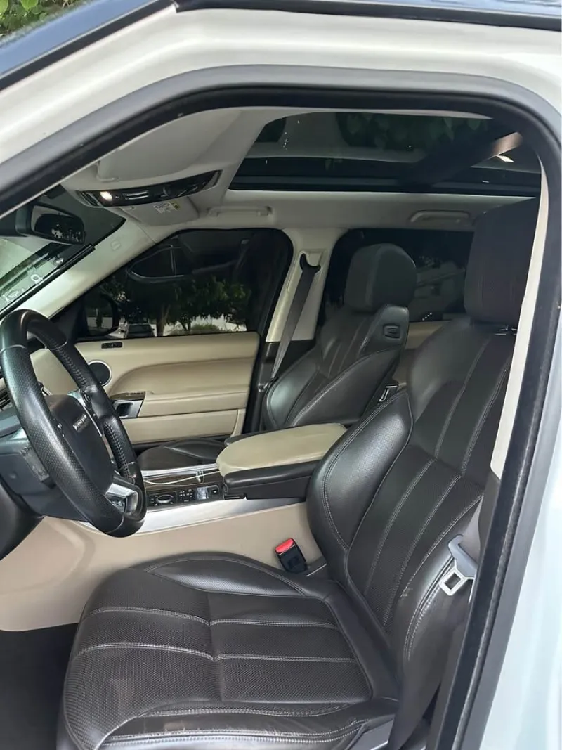 2016 Land Rover Range Rover Sport in Dubai
